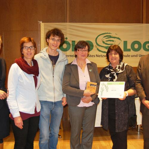 © Verleihung der Ehrenurkunde "10 Jahre Ökologschule" 2015 Verleihung der Ehrenurkunde "10 Jahre Ökologschule" 2015