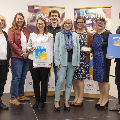 © Gütesiegel Gesunde Schule Tirol 2022 Verleihung Gütesiegel Gesunde Schule Tirol 2022